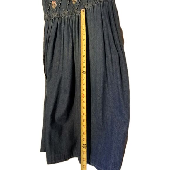 Vtg STYLE Denim Dress Sz L Sleeveless Floral Embroidered Flared Waist Tie 79552 - Picture 10 of 12